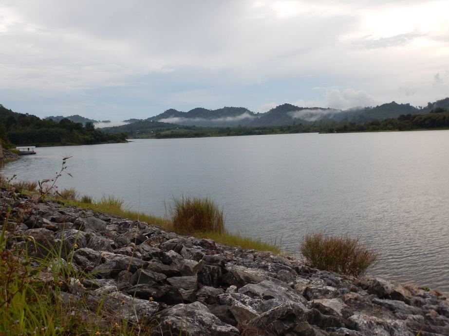 



 [center] [center] [b]บรรยากาศหลังจากฝนตกที่อ่างเก็บน้ำครับ ภาพสุดท้ายแล้วในวันนี้ 
ก็ขอลาไ