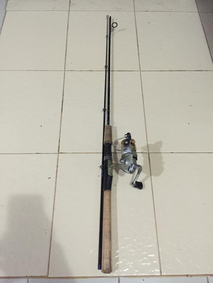 อีกชุดครับ
คัน shimano alivio ax165ul
รอก daiwa sweepfire500b
สาย 4 lb
ชุดนี้คอ่นข้างสมบุกสมบันอ