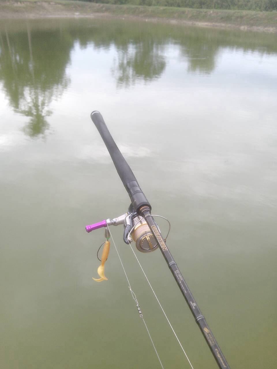  :grin:อาวุธที่พกมาวันนี้
Rod: HEARTY RISE Evolution 6-14lb
Reel: Shimano Stella2500Fe 
Lure:ใช้ห