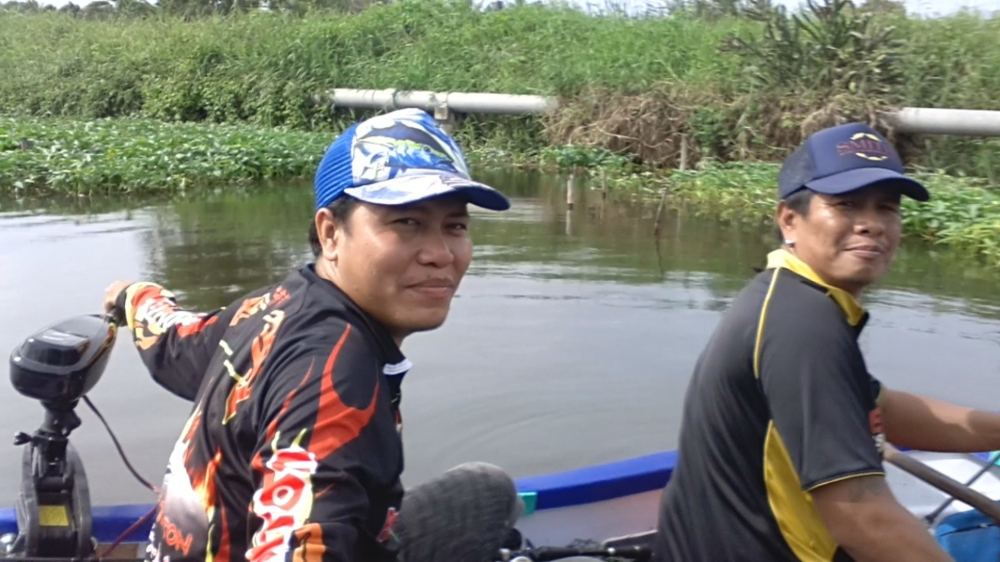  Happy Fishing  ฝากติดตามด้วยนะครับ ทางช่องยูทูปนะครับ 

วันนี้ออกเช้าไปหาชะโด ครับ