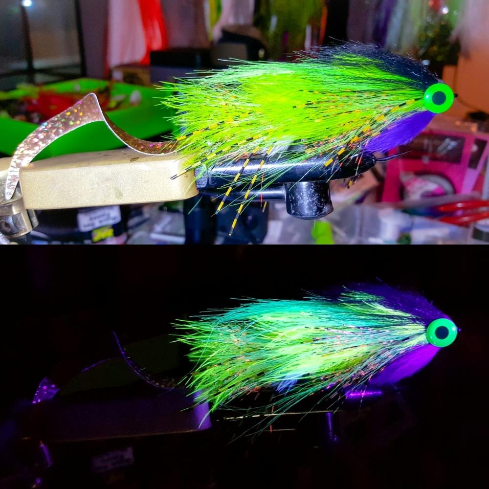 เหยื่อ Fly streamer wiggletail 