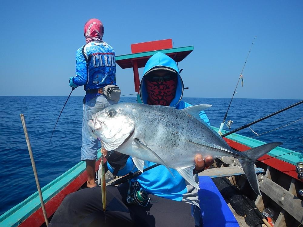 
 [center]คลิป 2...........Jigging ตามซั้ง 
วุ้นวายกันเลยทีเดียว...ตามลุ้นกัน ติดขอบเรือ งัดกันตาย