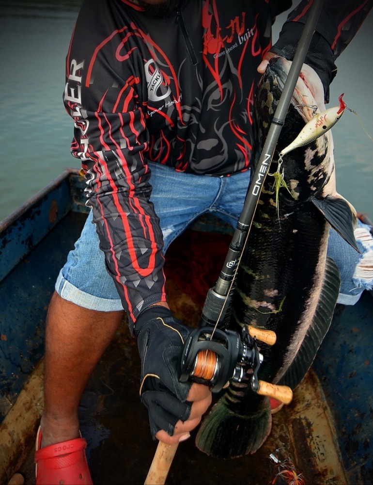  [q][center][b]

Rod :: 13 Fishing OMEN BLACK 12-20 lb. 6.7 ft.

Reel :: 13 Fishing Concept A 5.