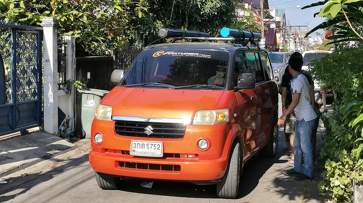 9-12-2017
ช่วงสายเริ่มออกเดินทางขนของใส่รถสีส้ม 555+
คันเบ็ดใส่ซูมท่อ PVC ไทยประดิฐษ์ อีกตะหาก :gr