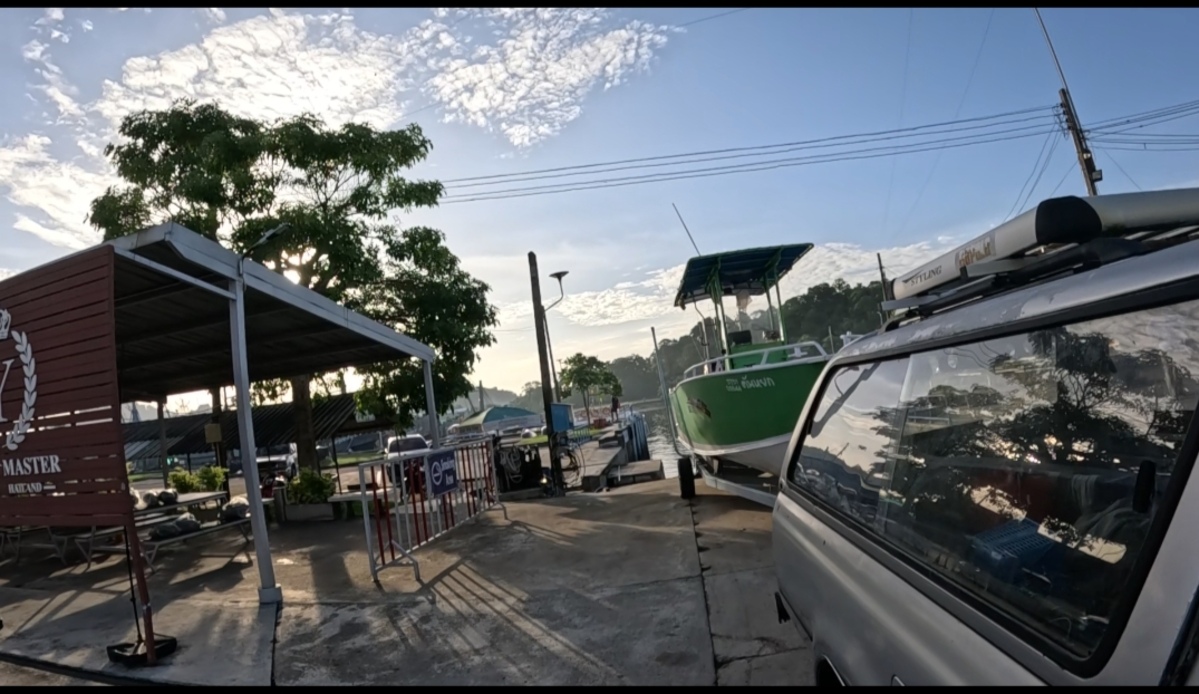 เตรียมตัวเอาเรือลง :smile: :smile: