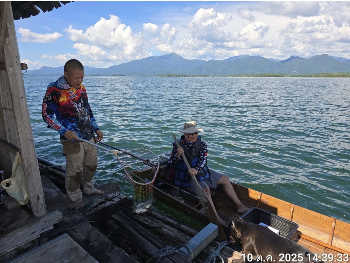  [b]ปลานิลผมและมีลามไว้ด้วยน่ะขอบอก[/b