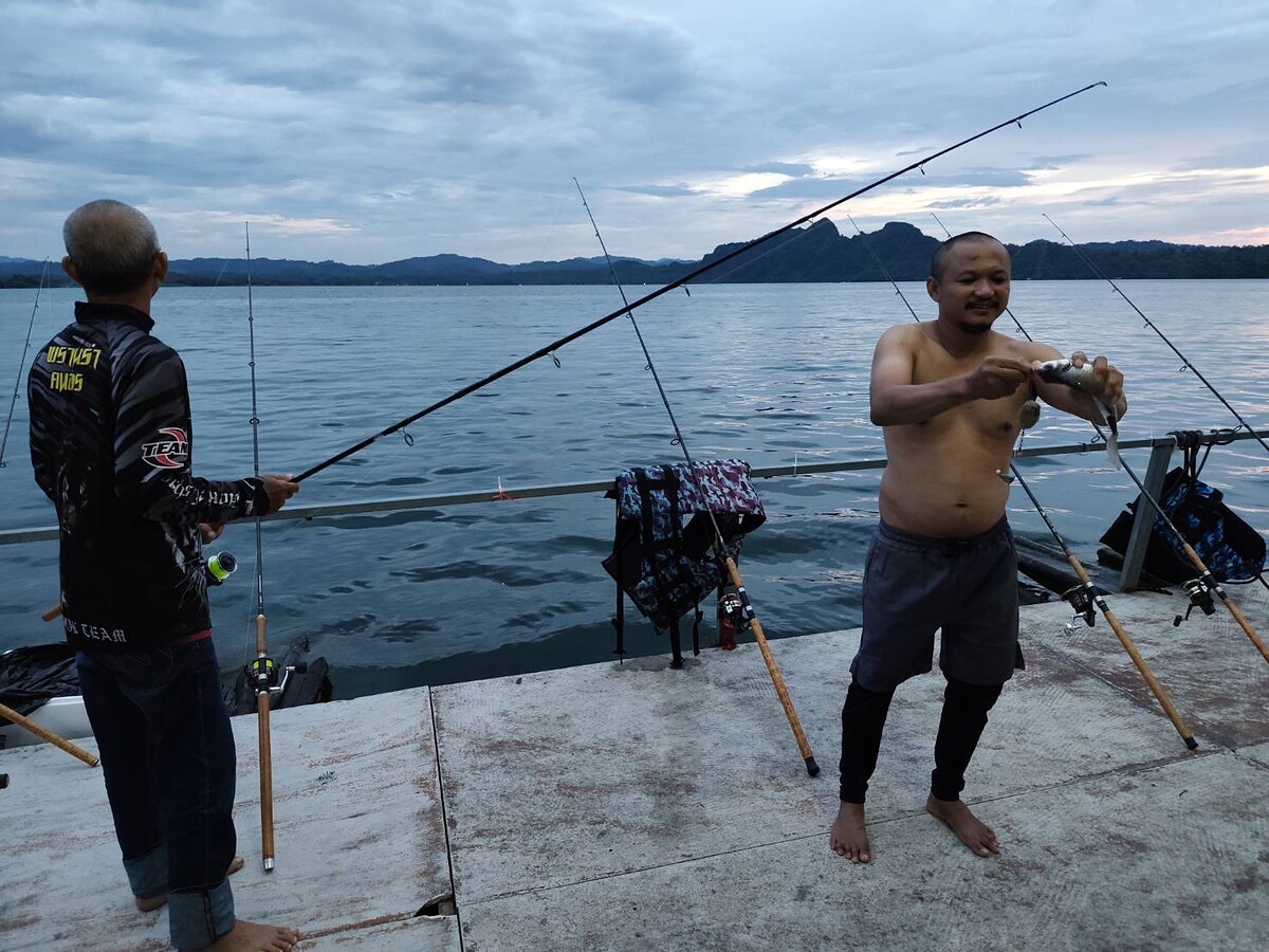  [b]พรานกบแพพรานบอยส่งเข้าประกวด[/b] :cheer: