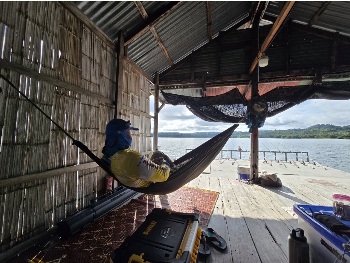  [b]มีแดดมีลุ้นครับลุยกันไปวันนี้[/b] :cheer: