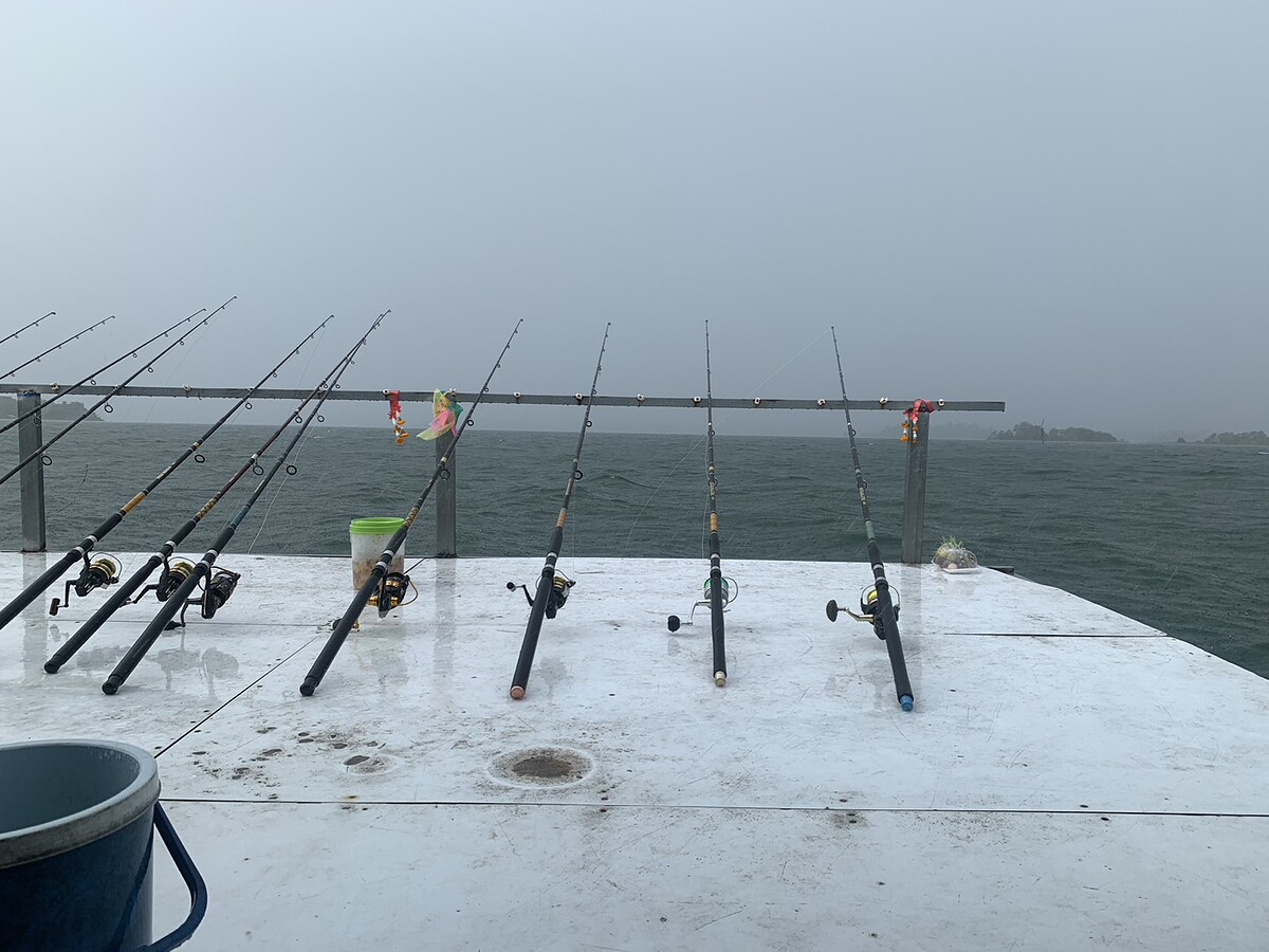  [b]โดนกันทุกแพครับนี้แพน้าพั้ชน์[/b] :che