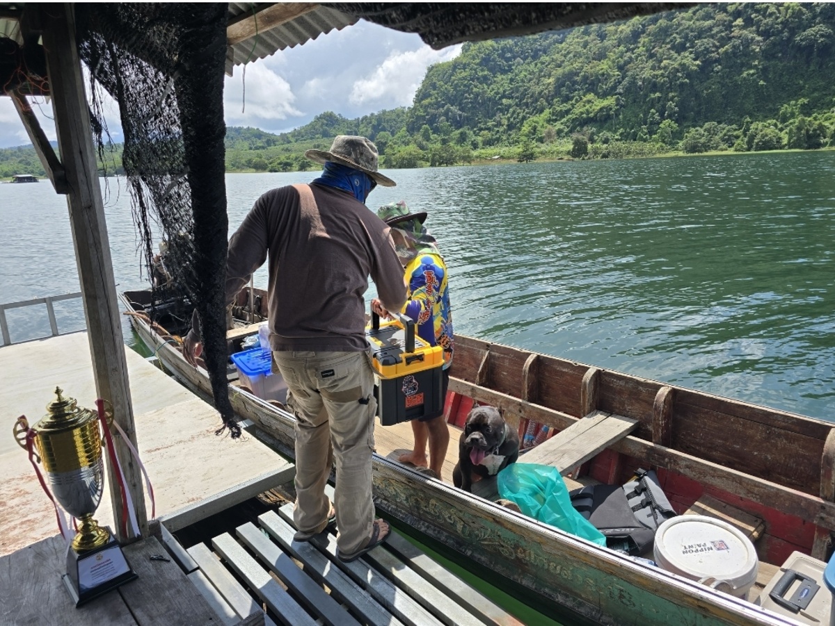  [b]มาครับพี่ต้น[/b] :cheer: