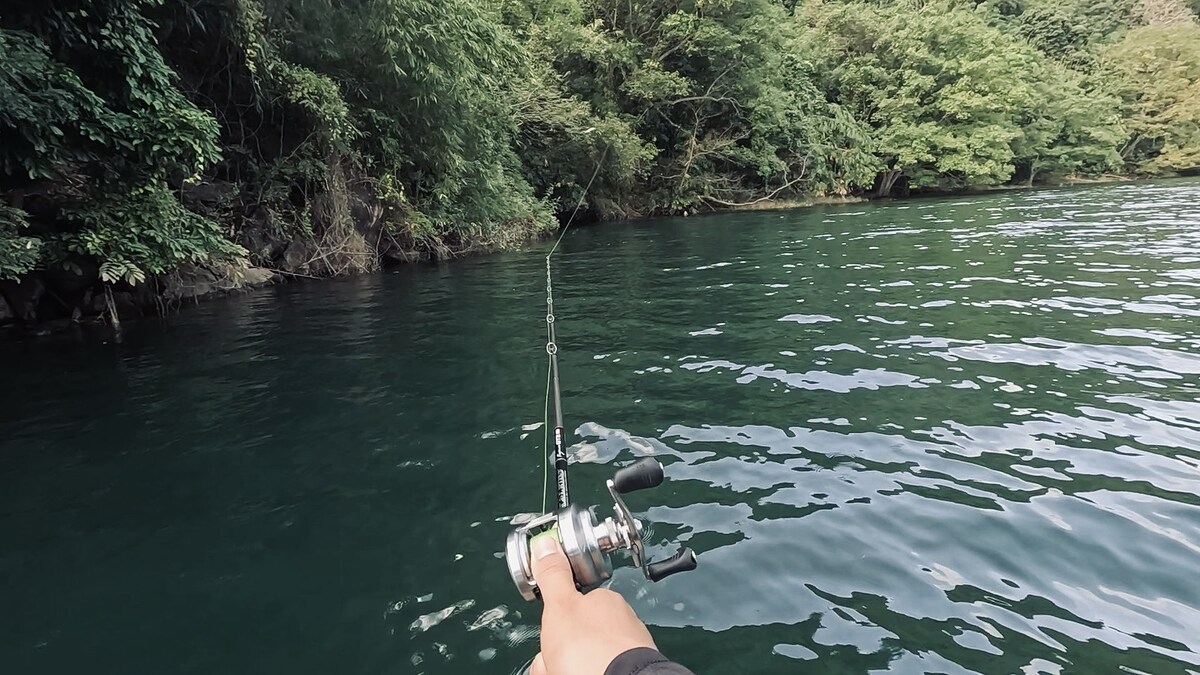 หมายนี้สภาพสวยมาก ตลิ่งมีความชัน ท