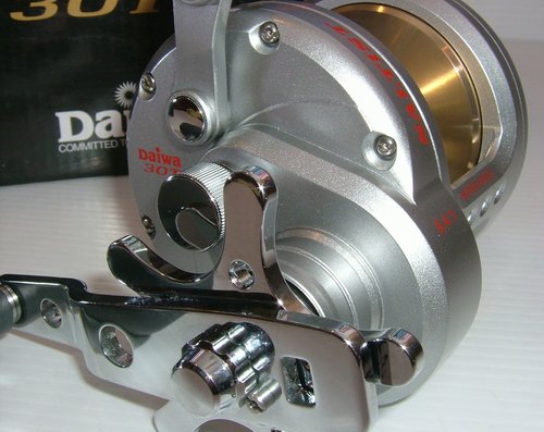 DAIWA SALTIST 30  ใครลองแล้วเป็นไงมั่งคับ