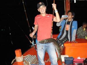 อวดตะขอตักปลาจากจันทบุรี
