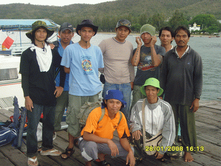 <b>ณ. แสมสารกับไต๋สมชาย (Chonburifishing team)<b>