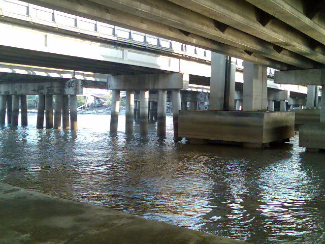 กระพงสะพานขาด บางประกง