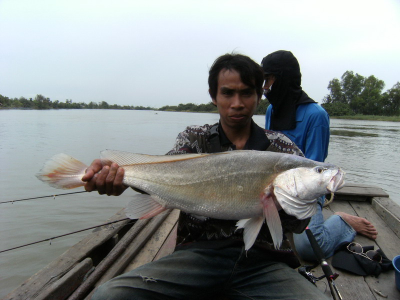 pp.fishingclubkorat2008