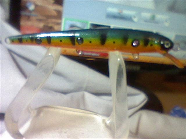 Minnow 9.0 cm. ( blue-planet ) lure