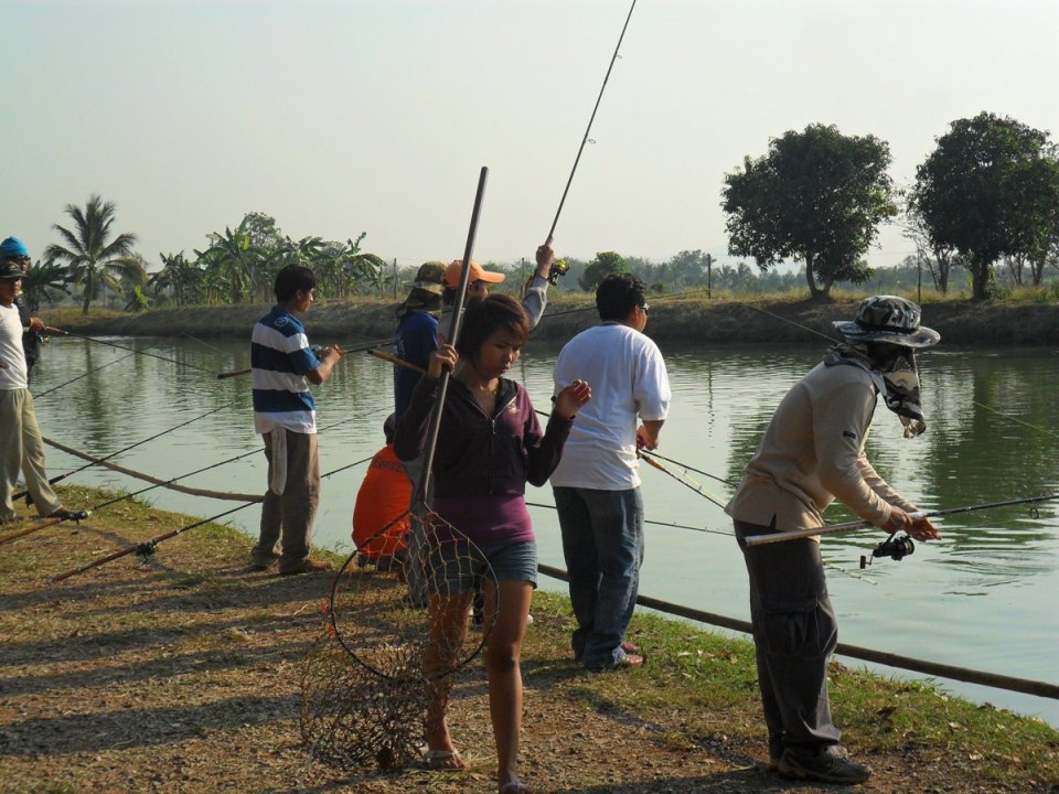 บรรยากาศการแข่งขันวันปีใหม่ที่บ่อสุนทรี