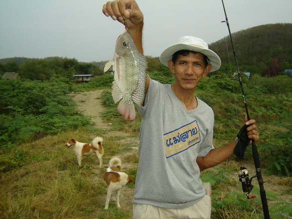 บ่อสูบน้ำ บ้านพุเข็ม แก่งกระจานครับ