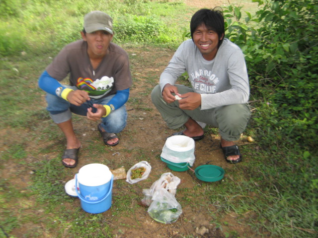 เอาเรือใหม่น้องเอกไปเจิมมาครับ