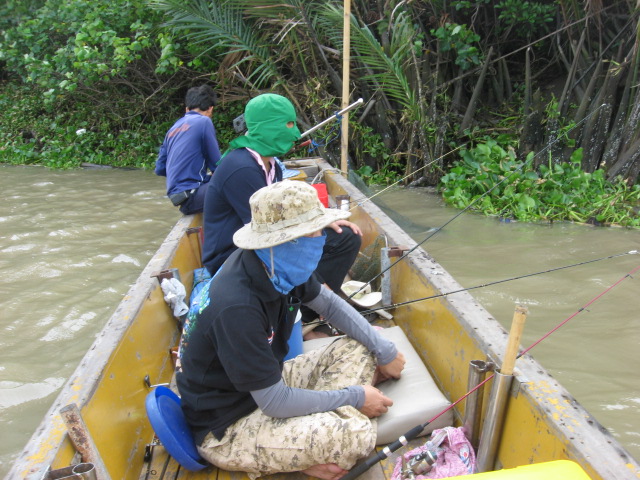 แจ้งเพื่อนสมาชิกตกกุ้งบางปะกง  วันอาทิตย์  10  กรก