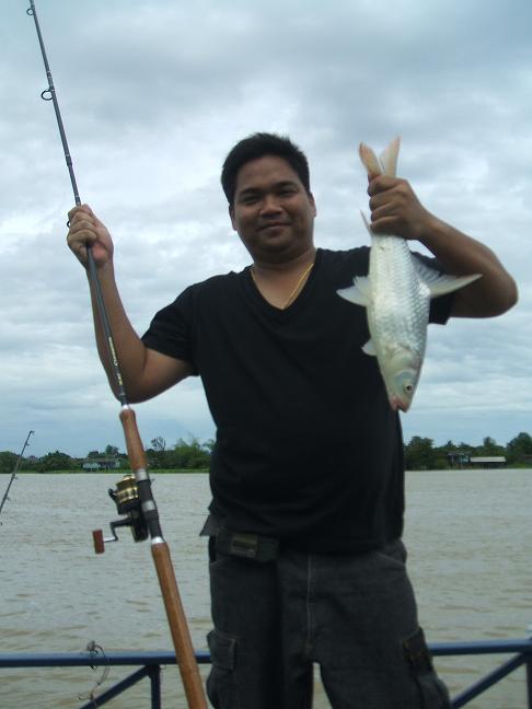 วันพักผ่อน ที่เรือนแพ fishing