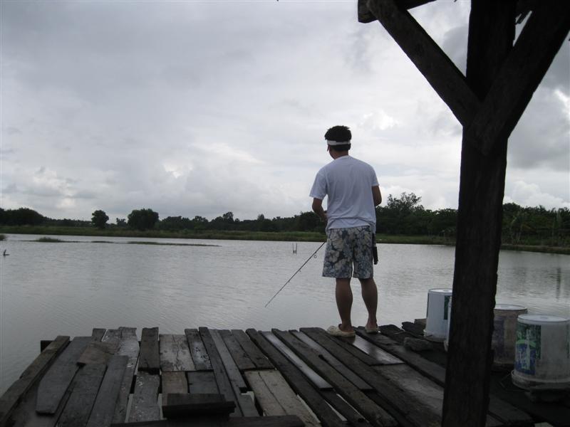 ขอคำแนะนำหน่อยครับ หมายธรรมชาติ หรือ บ่อFishing