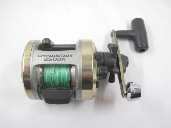 ฝากท่านผู้รู้ คอมเม้นรอกหน่อยคับ Daiwa DYNASTAR250