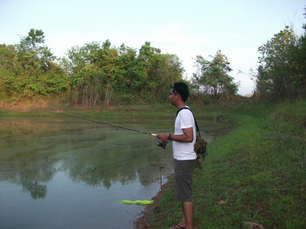 ม่วนซื่น ปลาข่อน้อย บนดอย ก่อนพายุเข้า