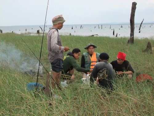 วันที่ติดเกาะที่เขื่อนสิรินธร