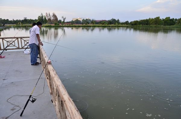 บ่อขวัญเรือน แปดริ้ว