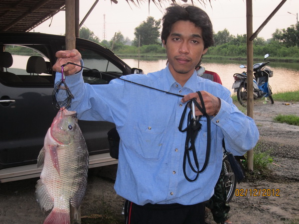 บ่อตกปลาน้องพลอย2 เปิด อาทิตย์ที่ 9  ธันวาคม 2555