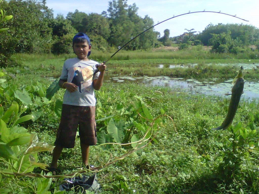 ช่อน ม.หาดใหญ่ 4 พาน้องข้างบ้านออกท่องยุทธจัก