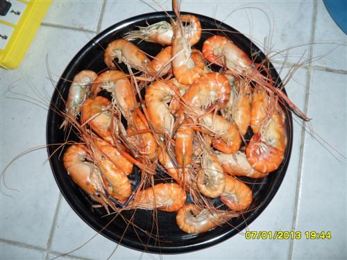 กุ้งอบซอสแซ่บ