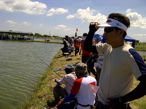 หรรษา Rapala Day สนาม 2/2013  .....นครนายก ฟิชชิ่ง คลับ