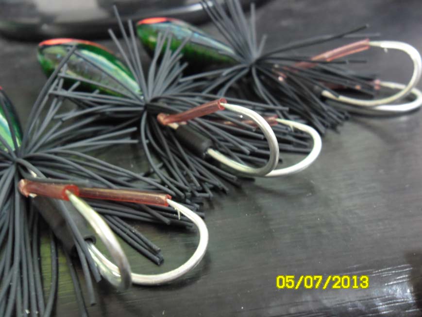 POWERED BY..HUNTER LURE FROG JUMPS.