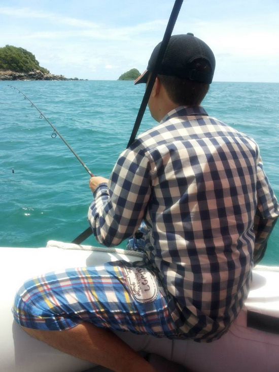 เรือยางลัลล้า หาดนางรำ