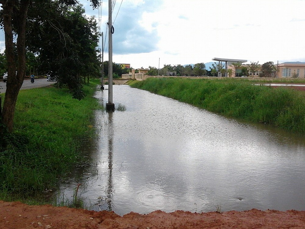 เจิมคันนิดหน่อยครับ  ก่อนฝนครับ