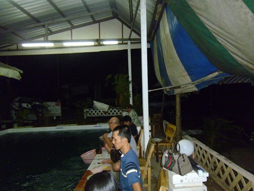 แข่งตกกุ้งที่บ่อปั้นทิพย์วันเสาร์ที่ 19 ตุลาคม 56