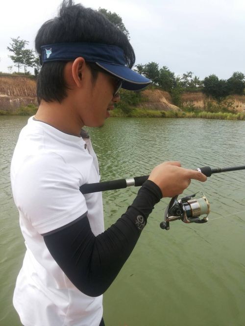 GIANT FISHING PARK  (หนังดองครับ)