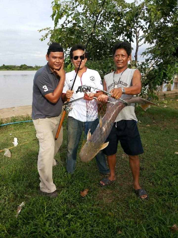 เหมาเรือออกล่าหมายธรรมชาติ สามโคก ที่เขาลือ ว่ากุ้งปลาเยอะ ลองไปดูกัน