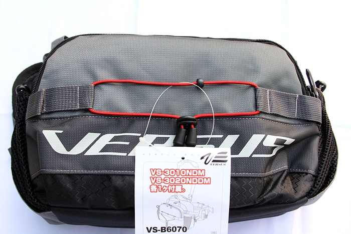 กระเป๋าคาดเอ็ว VERSUS VS - B6070
