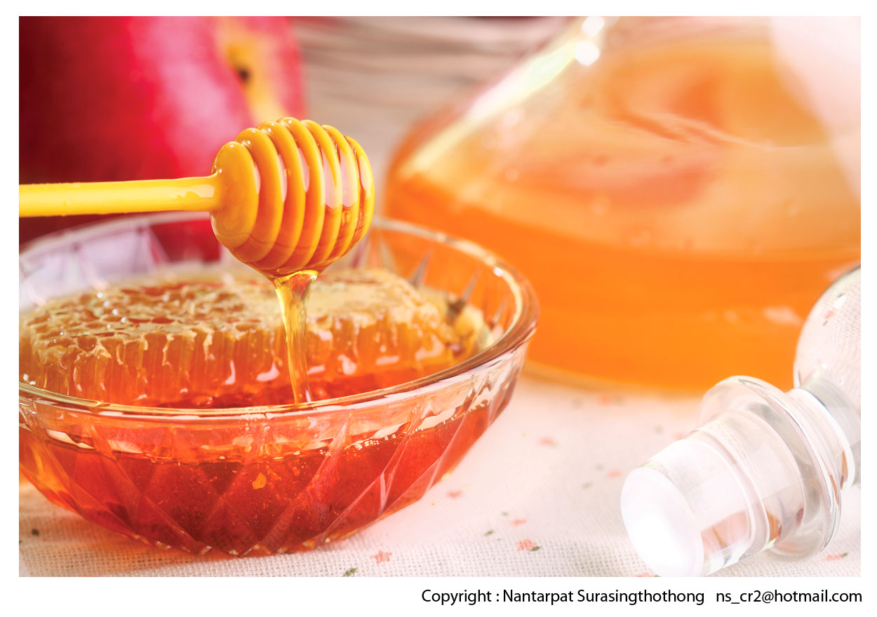 ประโยชน์ของน้ำส้มสายชูหมักจากผลแอปเปิ้ล VS. น้ำผึ้ง