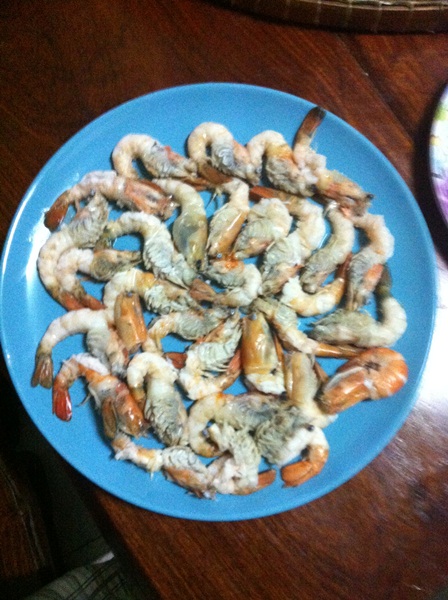 กุ้งและกั้ง  สำหรับนั่งตอนเย็นๆ ณ ท่าตำหนัก