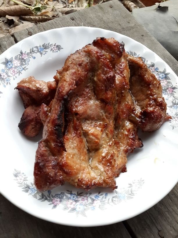 หมูย่างกับน้ำพริกปลาทู ครับ