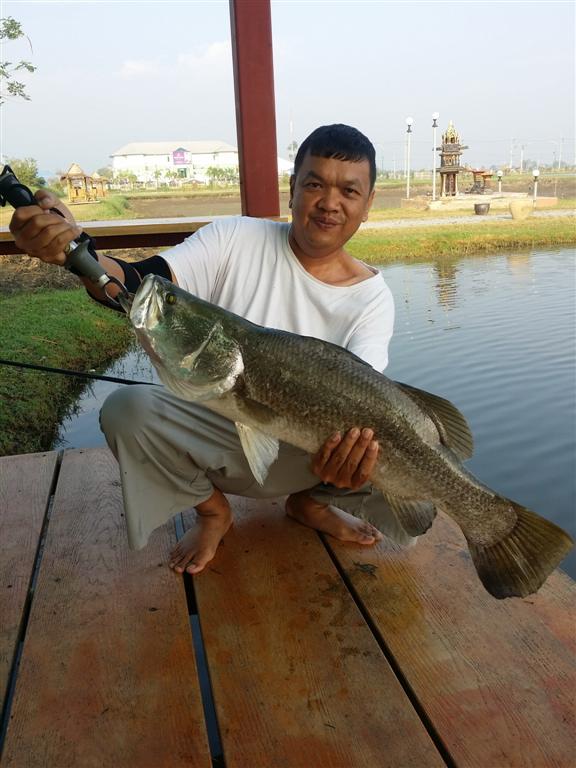 ความสุขเล็ก ๆ  ณ PILOT 111  Fishing Park ( 14-15 ก.พ. 58 )