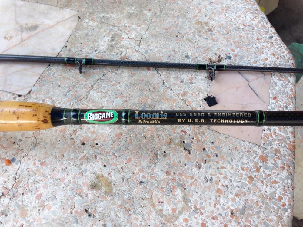  Loomis Biggame Old series bait 10 ft. กับ Penn 955