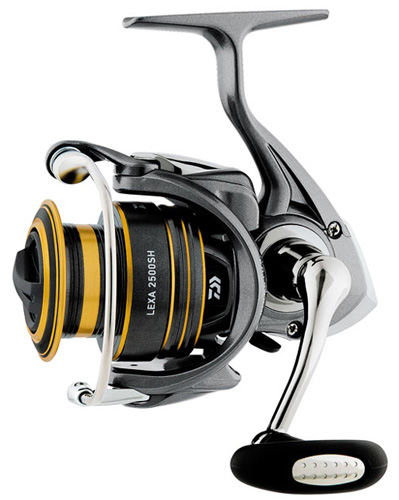 ช่วงเลือกรอก NASCI 2013 c2000 กับ Daiwa LEXA 2000 ตัวไหนน่าใช้กว่ากัน