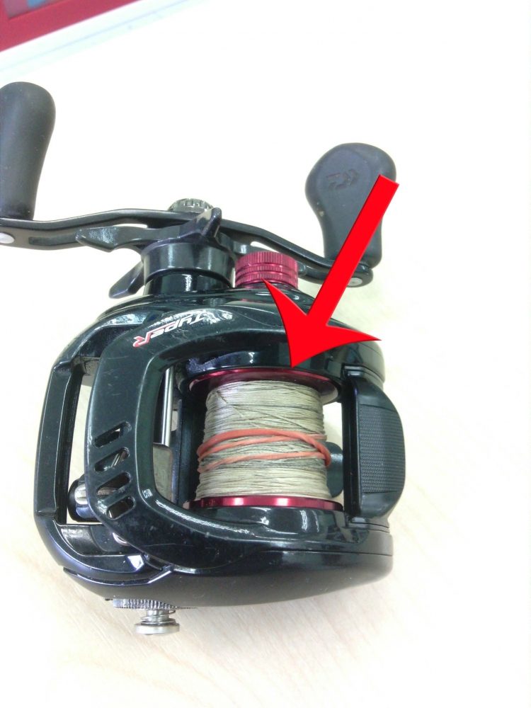 สอบถามเรื่องรอก daiwa tatula type R หมุนฝึดมากๆ