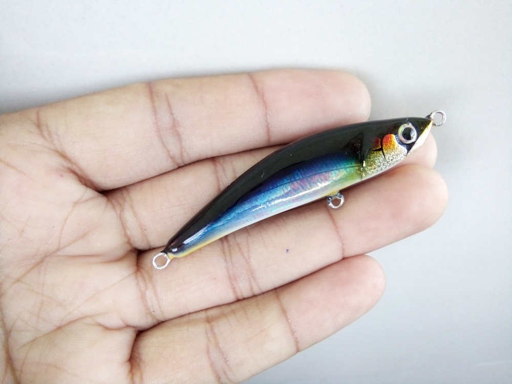 Wooden lure by PG (lipless 6cm)